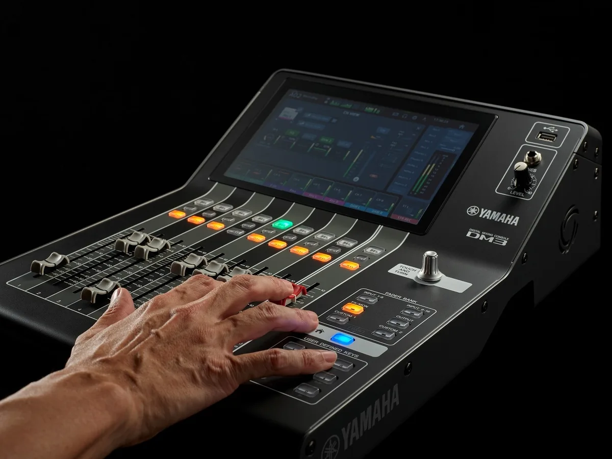 Yamaha DM3